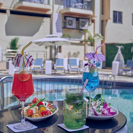 Regenta Central Imperial Candolim Goa Exterior foto